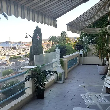 Near Monaco - Sea View - Sleeps 2 - Pets - Parking * ボーリュ・シュル・ メール